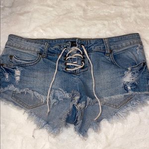 RARE BRANDY MELVILLE LACE UP DENIM SHORTS